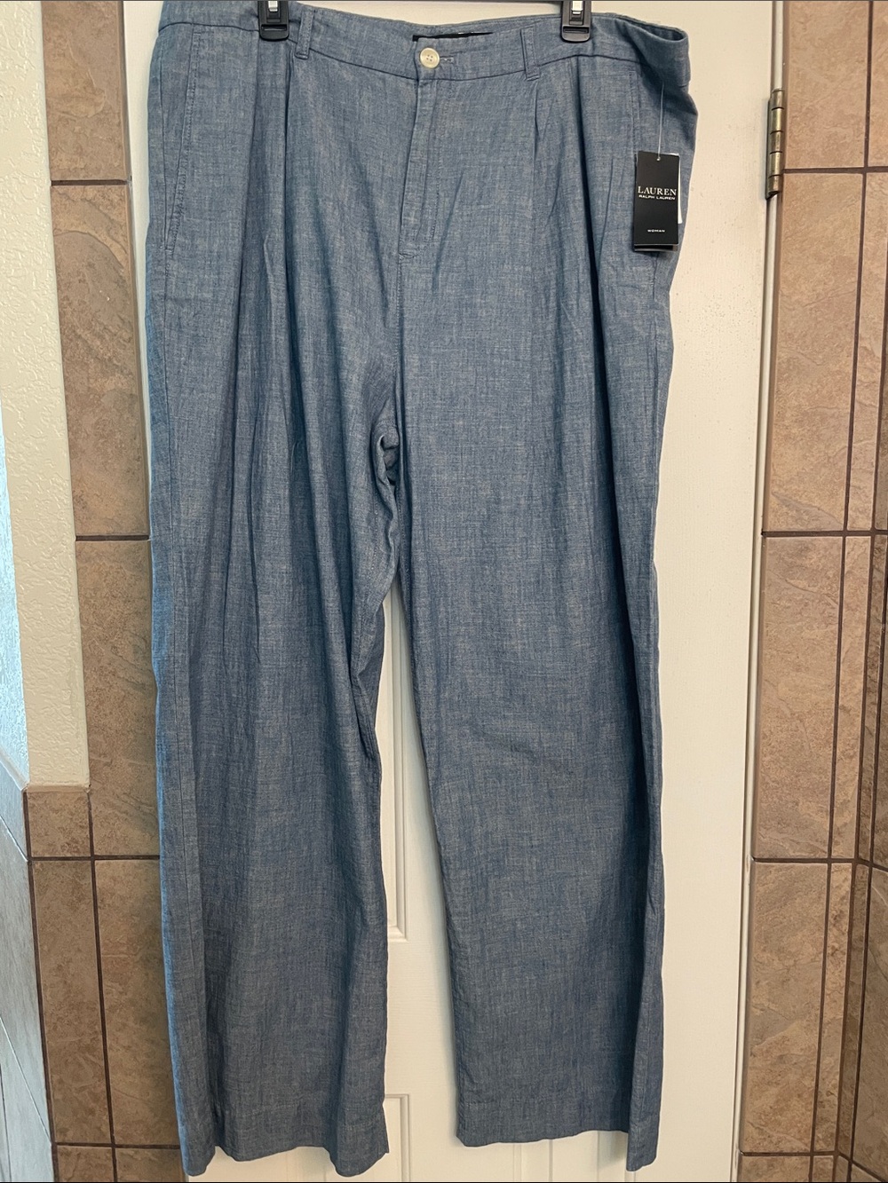 Ralph Lauren Chambray Straight-Leg Trousers in Light Blue size 16w NWTs